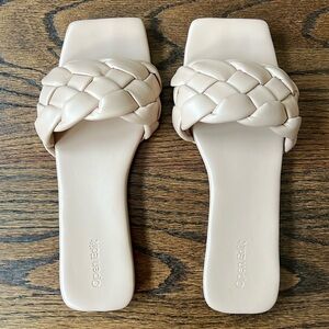 Open Edit Beige Lucca Sandal. Women’s Size 9.